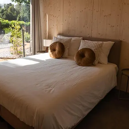 Tinyhouse Eucalyptus Met Hottub Holiday home *