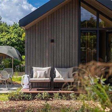 Σπίτι διακοπών Tinyhouse Eucalyptus Met Hottub *