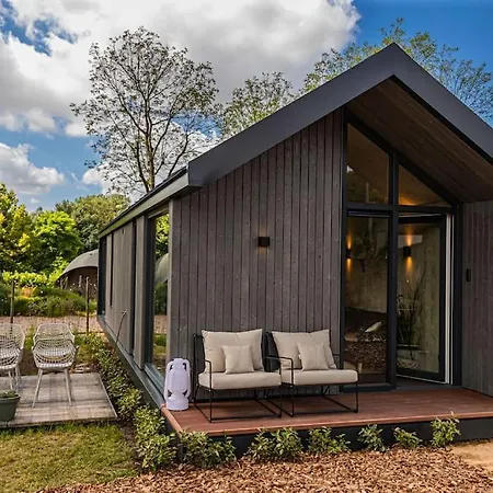 Tinyhouse Eucalyptus Met Hottub * Meerssen
